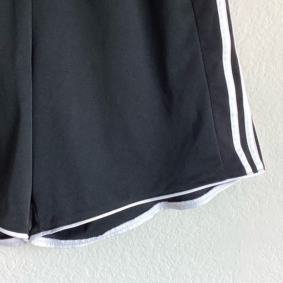 \Adidas\ Climacool Black Shorts - Picture 5 of 16